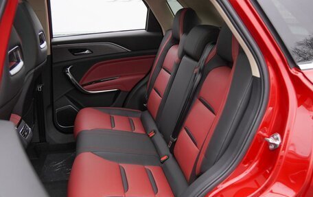 FAW Bestune T77, 2024 год, 2 150 000 рублей, 9 фотография