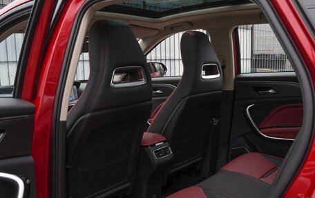 FAW Bestune T77, 2024 год, 2 150 000 рублей, 11 фотография