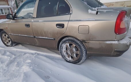 Hyundai Accent II, 2004 год, 269 000 рублей, 3 фотография