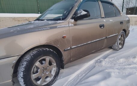 Hyundai Accent II, 2004 год, 269 000 рублей, 2 фотография