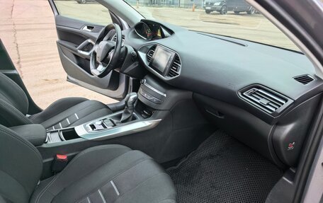 Peugeot 308 II, 2014 год, 950 000 рублей, 7 фотография