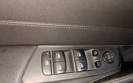 BMW 5 серия, 2018 год, 3 200 000 рублей, 12 фотография