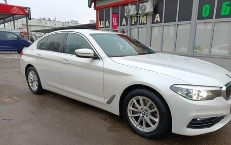 BMW 5 серия, 2018 год, 3 200 000 рублей, 3 фотография