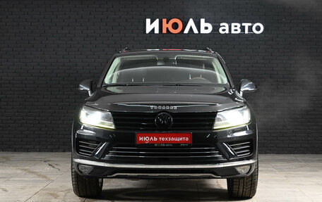 Volkswagen Touareg III, 2016 год, 2 450 000 рублей, 3 фотография