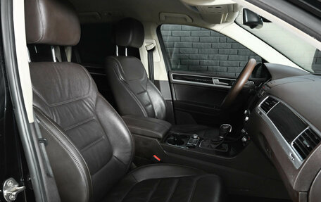 Volkswagen Touareg III, 2016 год, 2 450 000 рублей, 11 фотография