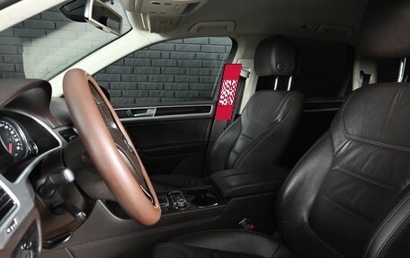 Volkswagen Touareg III, 2016 год, 2 450 000 рублей, 10 фотография