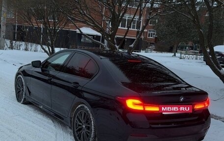 BMW 5 серия, 2021 год, 4 400 000 рублей, 3 фотография