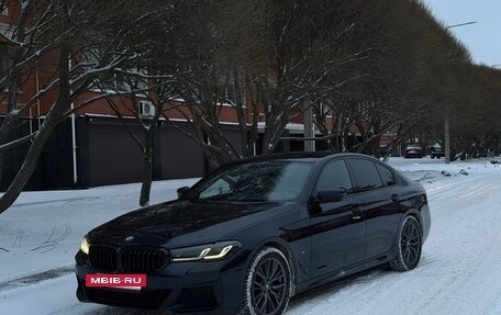 BMW 5 серия, 2021 год, 4 400 000 рублей, 2 фотография