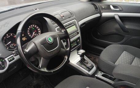 Skoda Octavia, 2011 год, 950 000 рублей, 5 фотография