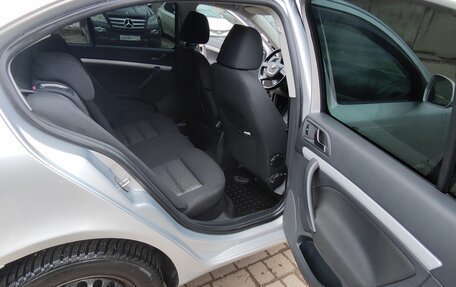 Skoda Octavia, 2011 год, 950 000 рублей, 7 фотография