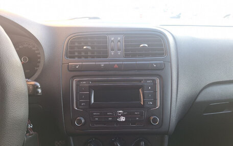 Volkswagen Polo VI (EU Market), 2013 год, 640 000 рублей, 12 фотография