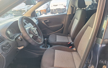 Volkswagen Polo VI (EU Market), 2013 год, 640 000 рублей, 13 фотография