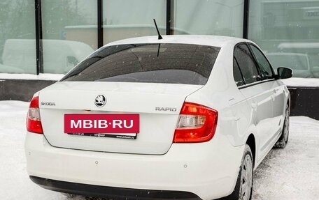 Skoda Rapid I, 2015 год, 754 000 рублей, 5 фотография