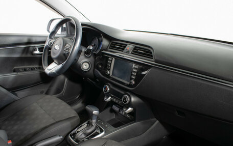 KIA Rio IV, 2019 год, 1 680 000 рублей, 9 фотография