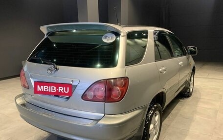 Toyota Harrier, 2000 год, 880 000 рублей, 7 фотография