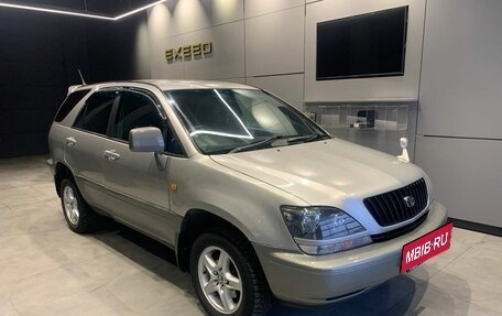 Toyota Harrier, 2000 год, 880 000 рублей, 2 фотография