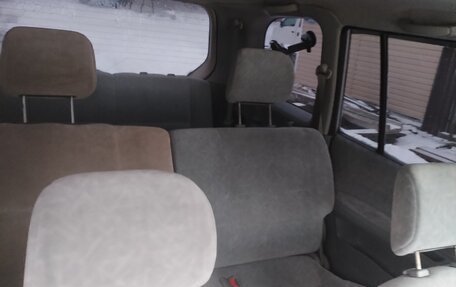 Mitsubishi Dion I рестайлинг, 2002 год, 500 000 рублей, 3 фотография