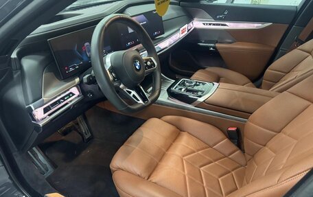 BMW 7 серия, 2024 год, 21 500 000 рублей, 8 фотография