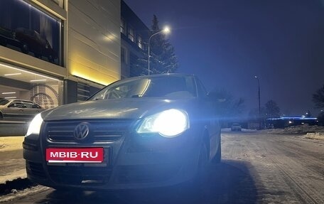 Volkswagen Polo IV рестайлинг, 2007 год, 290 000 рублей, 1 фотография