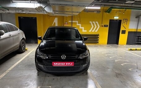 Volkswagen Polo VI (EU Market), 2010 год, 860 000 рублей, 1 фотография