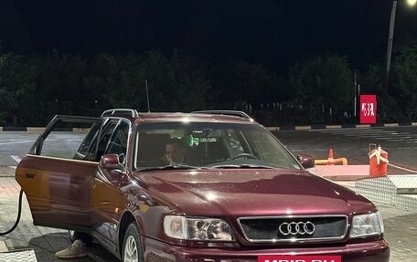 Audi A6, 1996 год, 550 000 рублей, 6 фотография