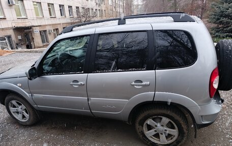 Chevrolet Niva I рестайлинг, 2014 год, 680 000 рублей, 3 фотография