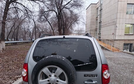 Chevrolet Niva I рестайлинг, 2014 год, 680 000 рублей, 5 фотография