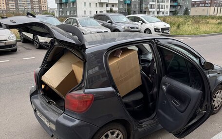 Toyota Vitz, 2002 год, 299 000 рублей, 16 фотография