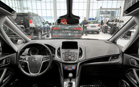 Opel Zafira C рестайлинг, 2013 год, 950 000 рублей, 14 фотография