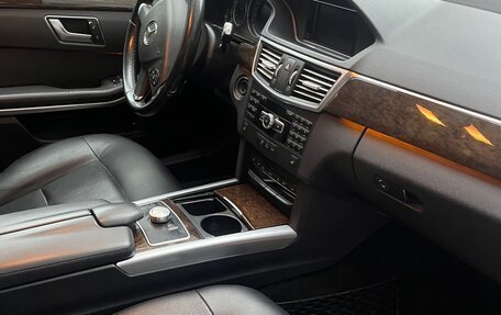 Mercedes-Benz E-Класс, 2013 год, 1 500 000 рублей, 5 фотография