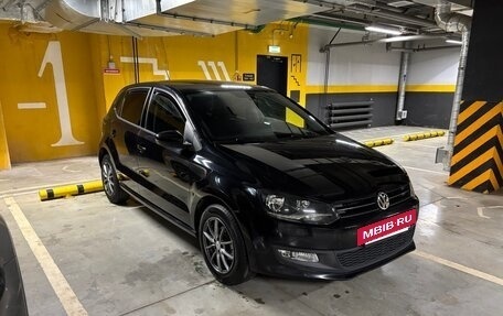 Volkswagen Polo VI (EU Market), 2010 год, 860 000 рублей, 2 фотография