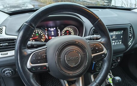 Jeep Compass II, 2018 год, 1 900 000 рублей, 11 фотография