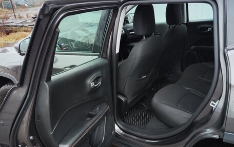 Jeep Compass II, 2018 год, 1 900 000 рублей, 15 фотография