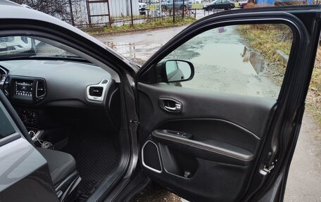 Jeep Compass II, 2018 год, 1 900 000 рублей, 18 фотография