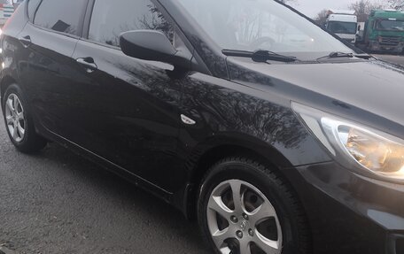 Hyundai Solaris II рестайлинг, 2013 год, 768 000 рублей, 8 фотография