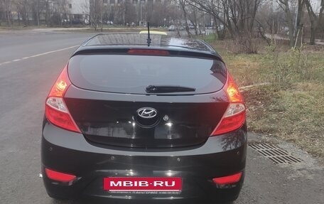 Hyundai Solaris II рестайлинг, 2013 год, 768 000 рублей, 5 фотография