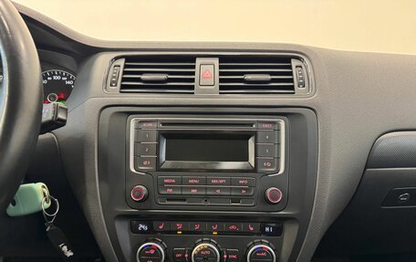 Volkswagen Jetta VI, 2014 год, 1 267 000 рублей, 17 фотография