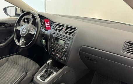 Volkswagen Jetta VI, 2014 год, 1 267 000 рублей, 13 фотография