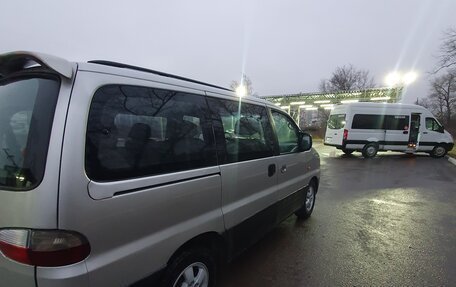 Hyundai Starex I рестайлинг, 2007 год, 800 000 рублей, 3 фотография