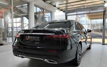 Mercedes-Benz E-Класс, 2020 год, 4 150 000 рублей, 4 фотография