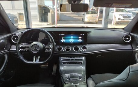 Mercedes-Benz E-Класс, 2020 год, 4 150 000 рублей, 7 фотография