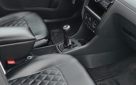 Skoda Rapid I, 2017 год, 1 300 000 рублей, 20 фотография