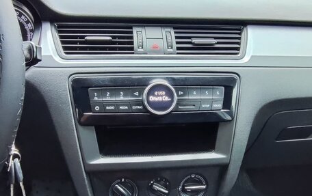 Skoda Rapid I, 2017 год, 1 300 000 рублей, 16 фотография