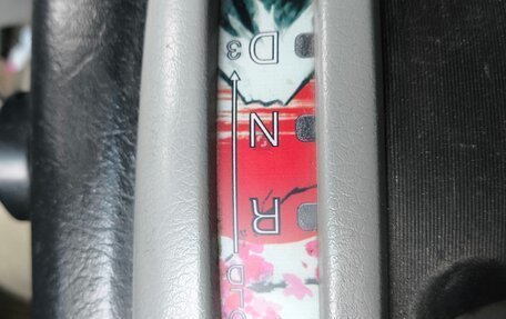 Mazda Bongo Friendee i рестайлинг, 2004 год, 890 000 рублей, 21 фотография