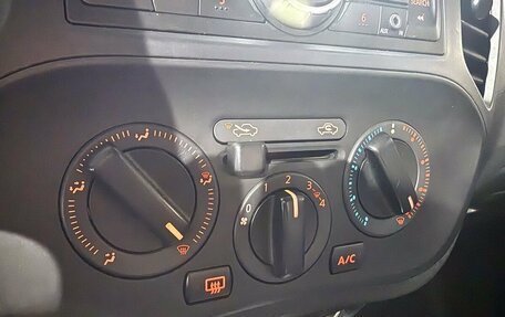 Nissan Juke II, 2014 год, 1 099 000 рублей, 14 фотография