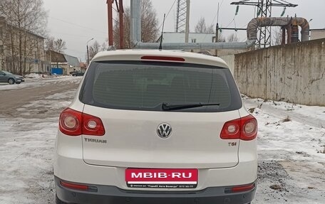 Volkswagen Tiguan I, 2011 год, 880 000 рублей, 4 фотография