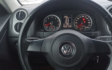 Volkswagen Tiguan I, 2011 год, 880 000 рублей, 12 фотография