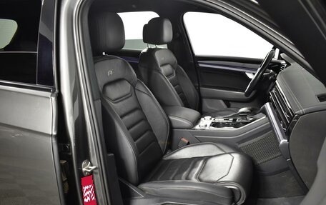 Volkswagen Touareg III, 2019 год, 5 119 900 рублей, 8 фотография