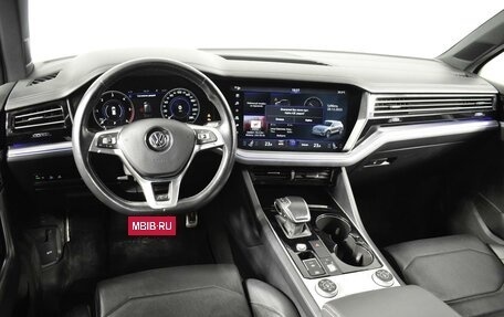 Volkswagen Touareg III, 2019 год, 5 119 900 рублей, 6 фотография