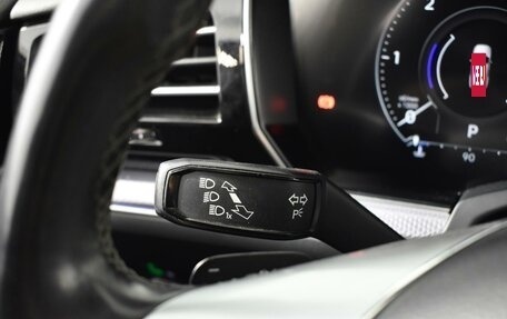 Volkswagen Touareg III, 2019 год, 5 119 900 рублей, 18 фотография